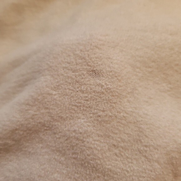 Barefoot Dreams CozyChic Ultra Lite White Drawstring Waist Knit Top Size Medium - Picture 4 of 7